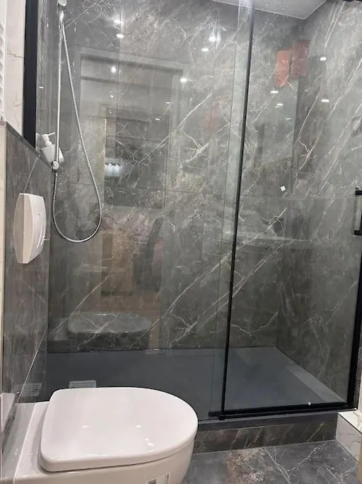 Bel Appartement Paisible - 4 Chambres - 2 Salles De Bain - Paris Et Orly A 20 Minutes Massy  0*, Massy (Essonne) France
