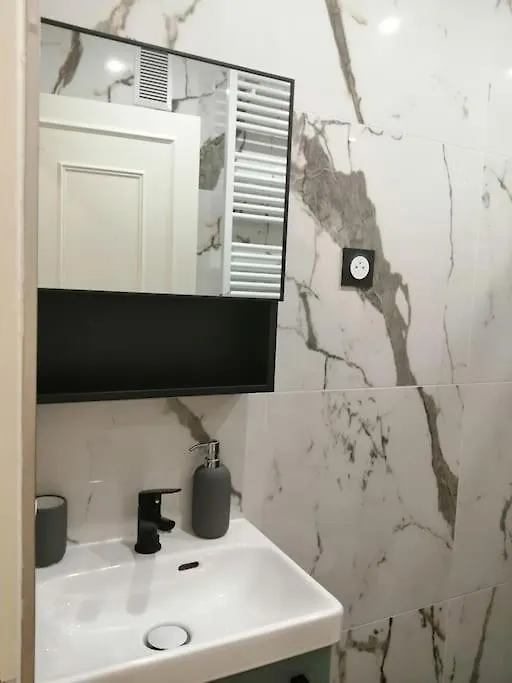 Bel Appartement Paisible - 4 Chambres - 2 Salles De Bain - Paris Et Orly A 20 Minutes Massy  Apartment