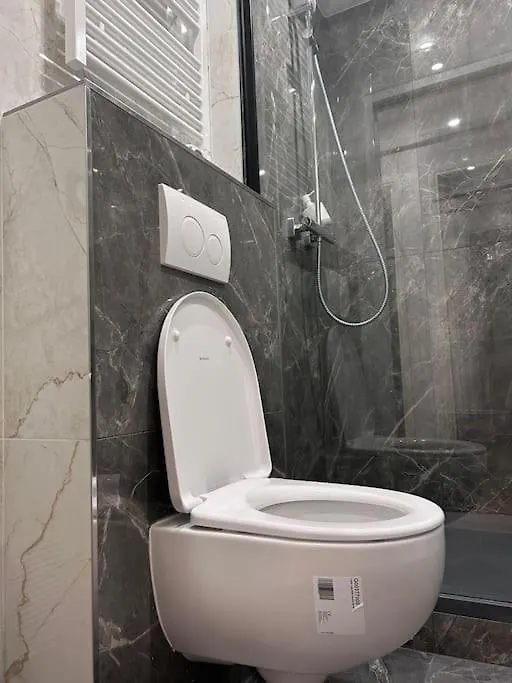 Bel Appartement Paisible - 4 Chambres - 2 Salles De Bain - Paris Et Orly A 20 Minutes Massy  0*, Massy (Essonne)